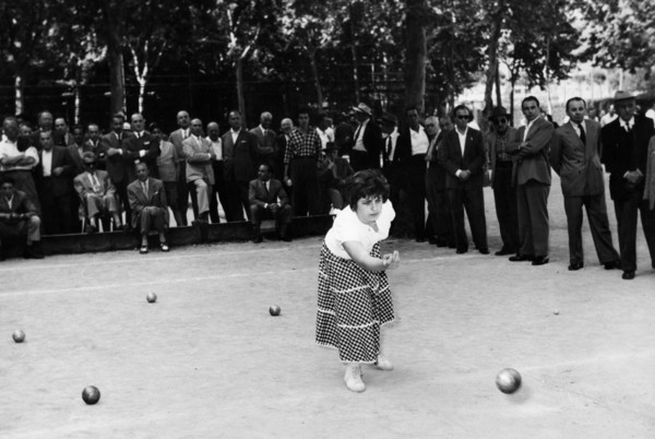 jeune joueur de pétanque, 1958