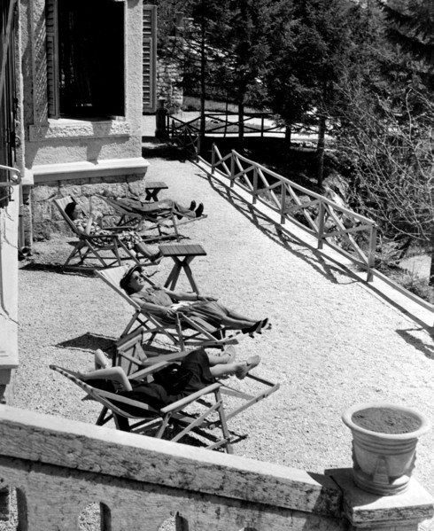 touristes au soleil, 1950