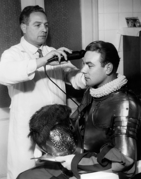 Swiss Guard At The Vatican Barber. 1957