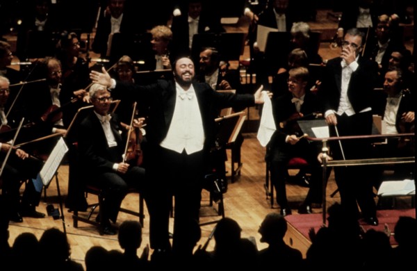 Luciano Pavarotti.