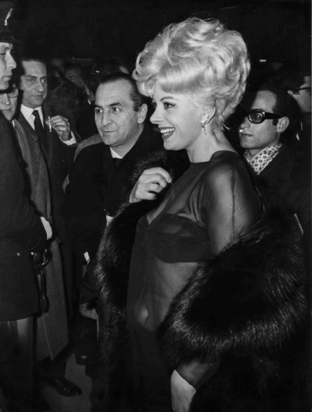 Sandra Milo.