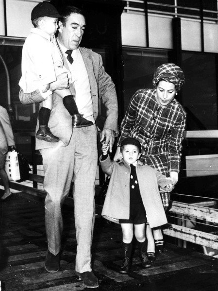 Anthony Quinn With Sons Francesco.