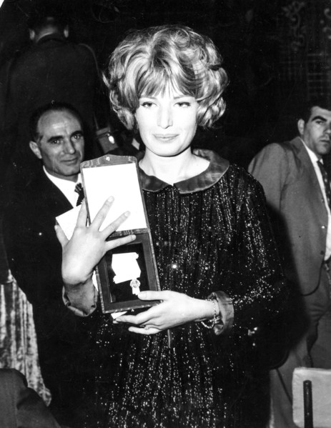 Monica Vitti.