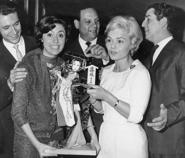 Silvio Francesco, Caterina Valente, Edmundo Ros, Christa Williams and Vico Torriano.