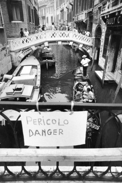 Tourists in venice, 70's