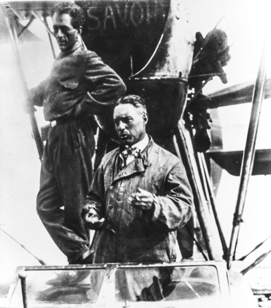 The aviator Francesco de Pinedo with the flight engineer Ernesto Campanelli in Rome at the end of a long trip, in 1925