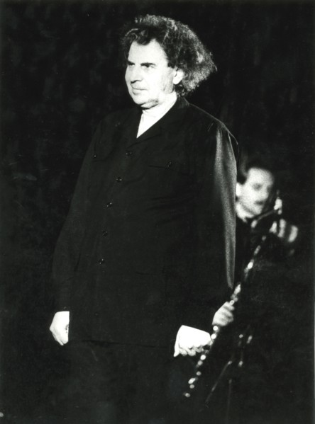 Mikis theodorakis
