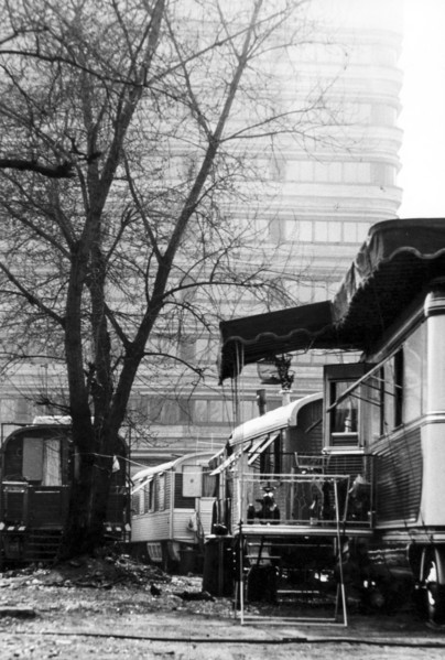 Caravans, varesine, milan 70's