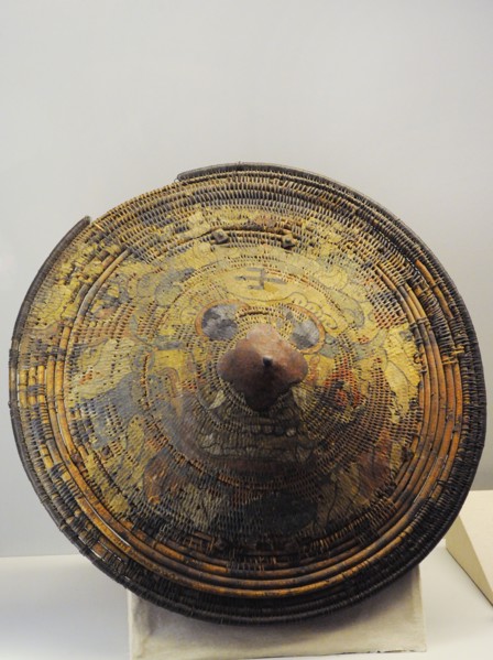 Wickerwork shield, called Po.