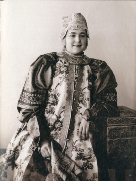 Russian girl in traditional dress