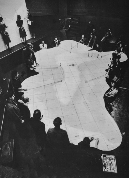 Plotting the course of enemy aircraft over New York.