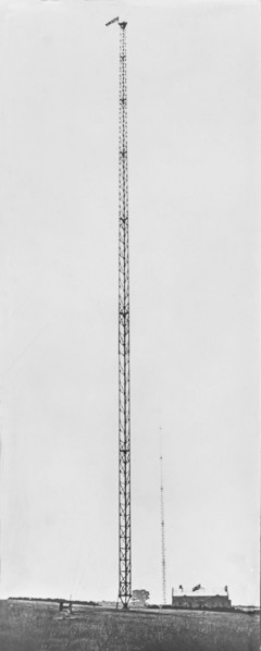 British radio transmitter mast during WW1.