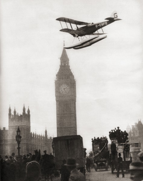 Alan Cobham coming in to land on the River Thames.
