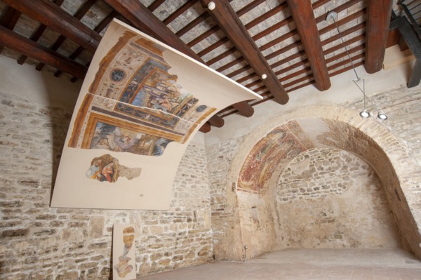 Esanatoglia, Oratorio Le Bare
