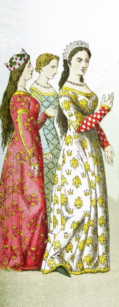 The figures represent French women around 1100. They are, from left to right: a queen and two