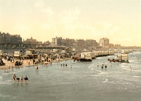 Beach and ladies' bathing place.