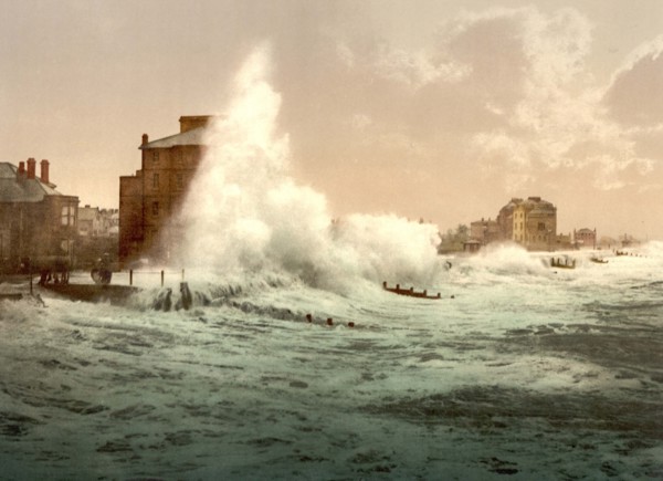Rough sea at Bognor.