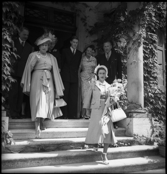 Margaret of England visits her great-aunt Victoria Eugenia of Spain (l), 1949.