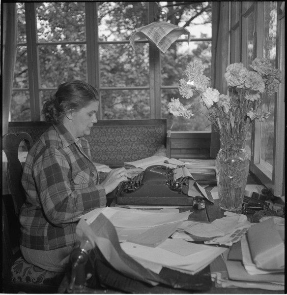 Alice Zuckmayer 1946.