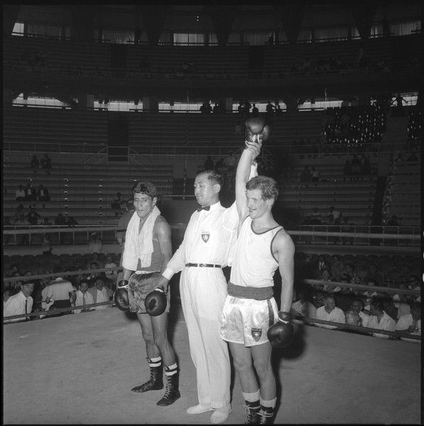 Olympic Games Rome 1960: Ernst Chervet vs. Juan Dv?az.