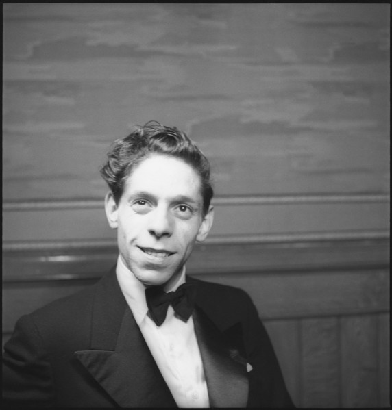 Harry Datyner circa 1944