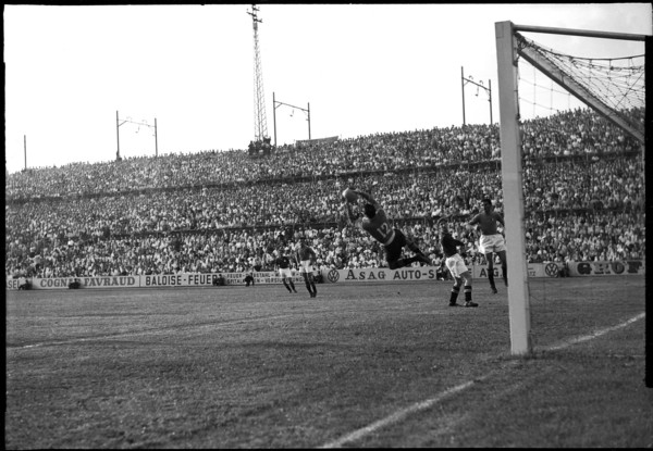 Play off for Quarter final