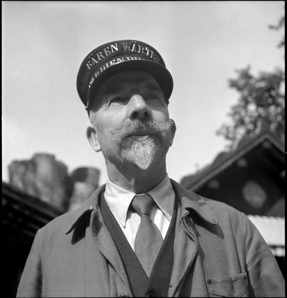 Rudolf Grossenbacher, keeper of Baerengraben, 1951