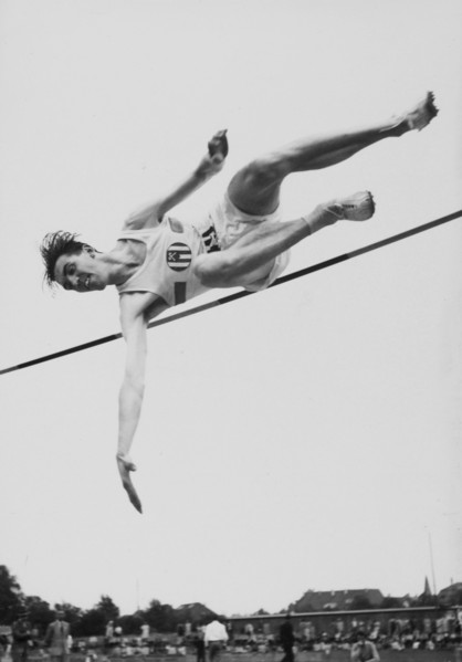 Swiss championships 1952 Zurich: Hans Wahli wins
