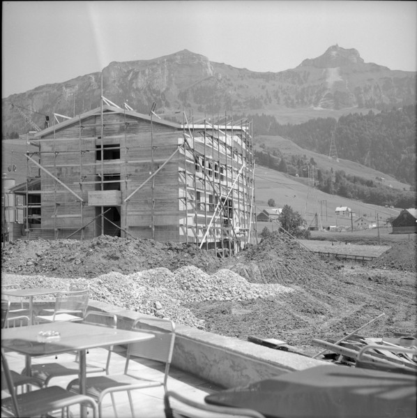 Putting up the cableway to the Hoher Kasten, 1964.