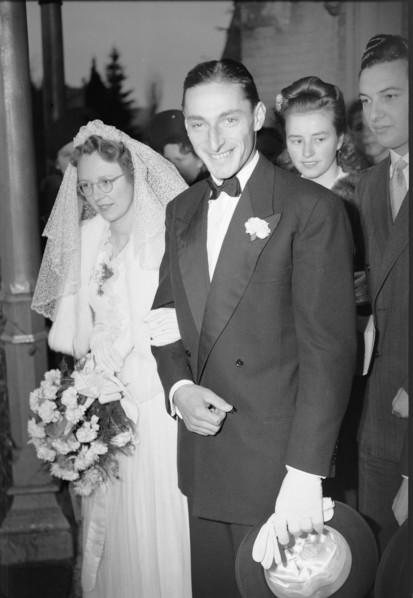 Church wedding of Rosli Ellenberger and Ferdi Kubler, Adliswil 1946.