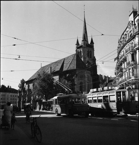 Place St. Francois Lausanne 1942.