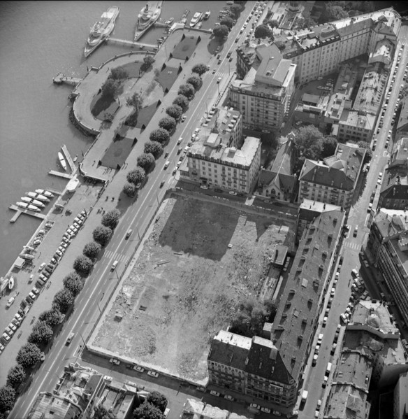 Geneva, aerial view; 1971.