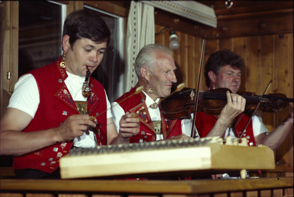 Appenzeller Streichmusik Alder 1982.