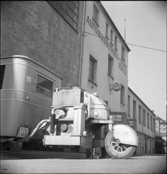 Bus with gas engine , 1946.