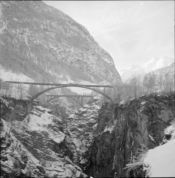 Stalden, bridges over the Vispe; 1960.
