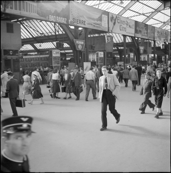Travellers at Zurich Main Station, 1952.