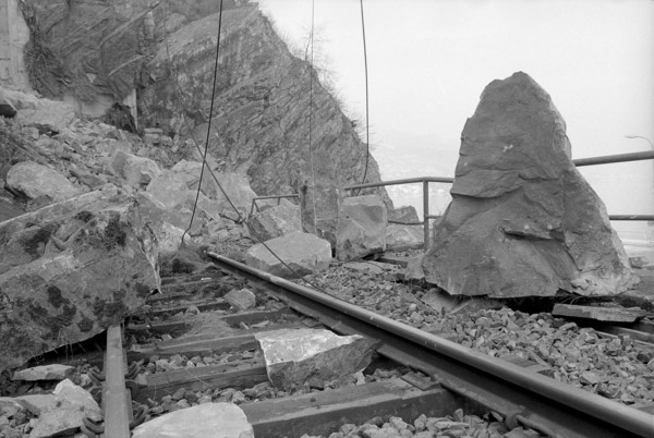 Rock slip near Lopper tunnel 1973