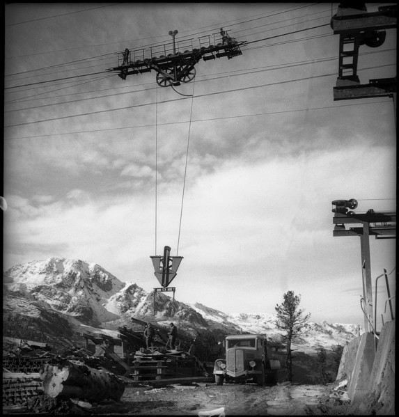 Transportation cableway, building site Cleuson dam 1948