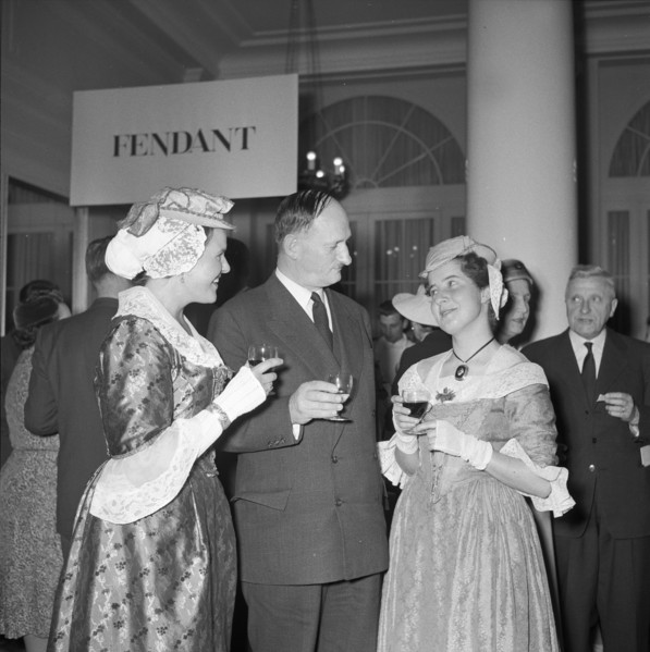 Tasting of wines from Valais, Paul Chaudet, 1957
