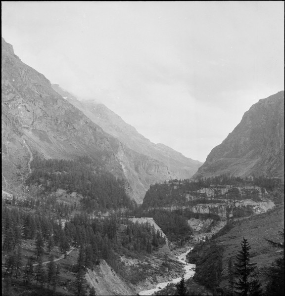 Building site Mauvoisin power station 1953