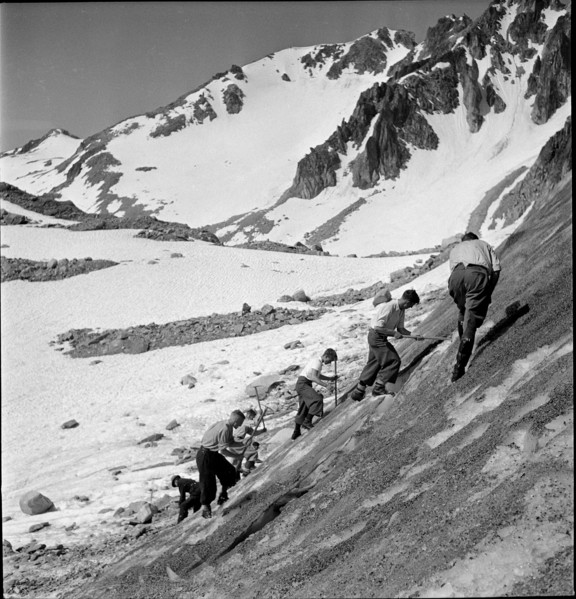 Mountain training for young people 1941