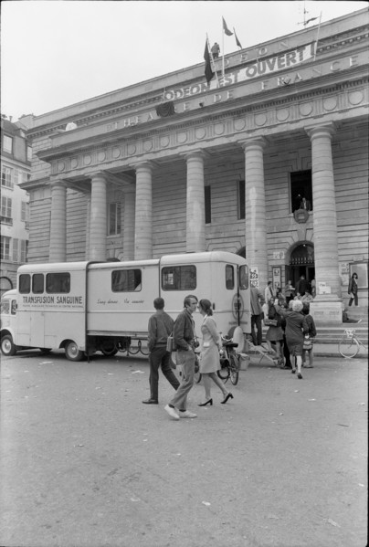Student riots in Paris 1968: bloodmobile in front of Theater de France