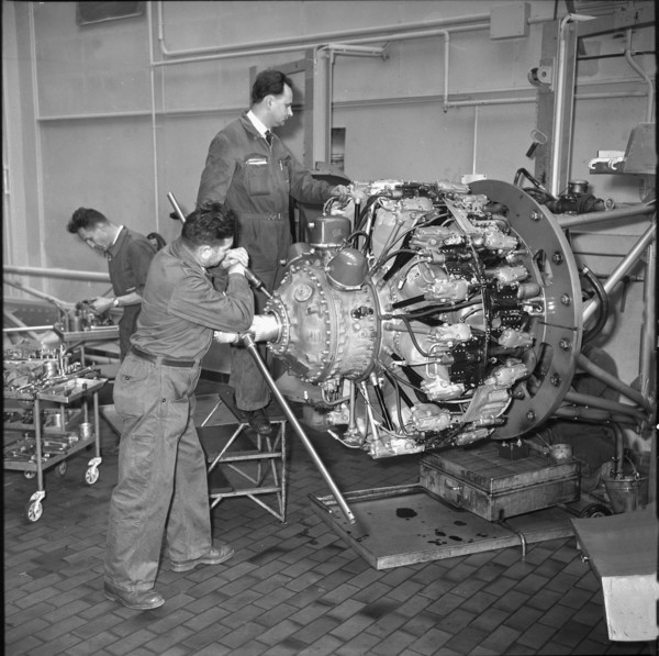 Radial engine, engine test stand of Swissair, Kloten 1961