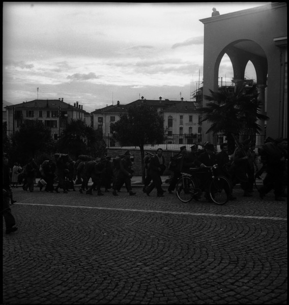 Italian partisans; escape from Italy; 1944