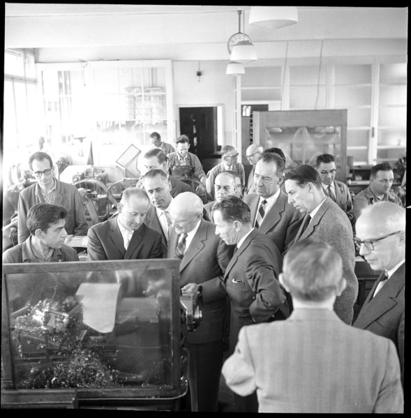 The Federal Council visiting a factory; 1961
