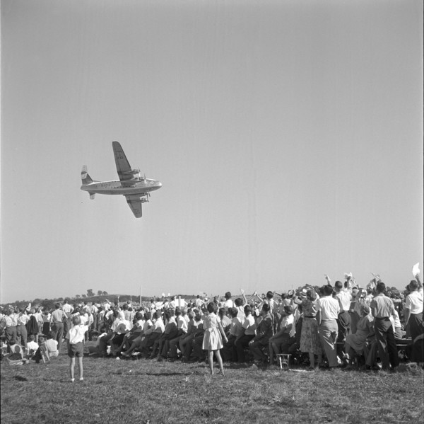 Aviation show at official opening of Zurich-Kloten airport 1953