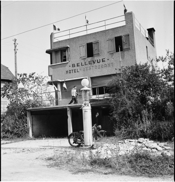 WW 2: Hotel Restaurant Bellevue in St. Julien, 1944