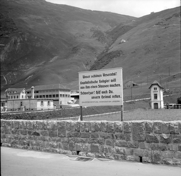 Protest against planned reservoir in the Ursern valley; 1946