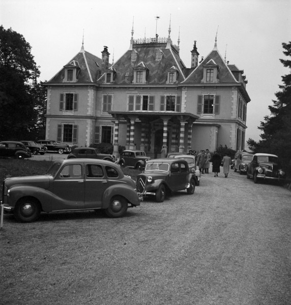 Louis Napoléon's possessions are auctioned