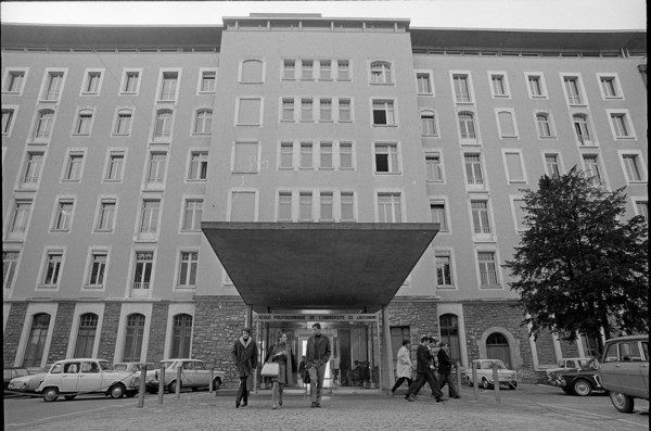 Entrance Institute of Technology Lausanne 1968